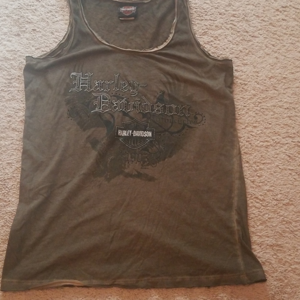 Loose fitting Harley tank